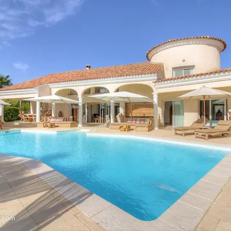 Torrella 3*